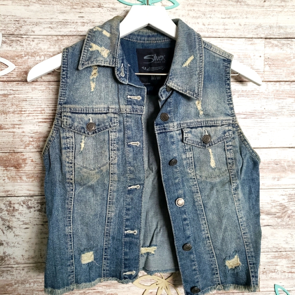Silver Jeans crop denim button down vest